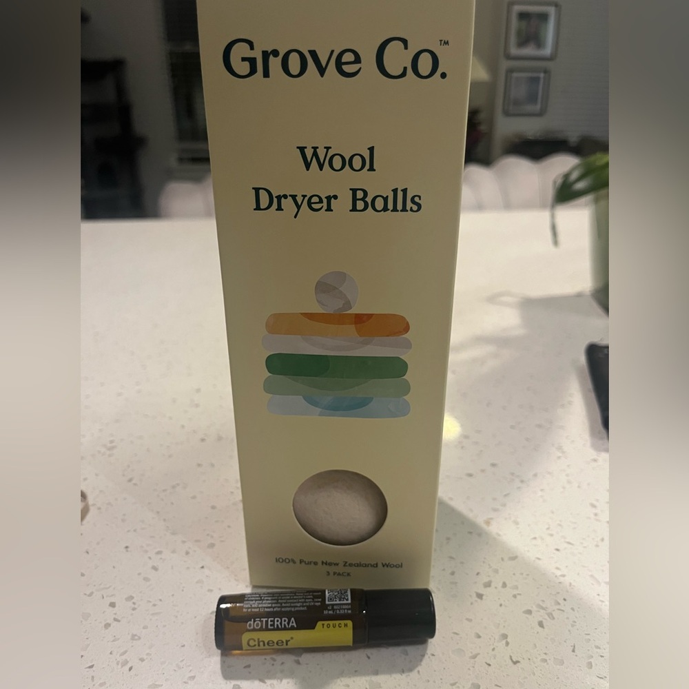Grove Co Wool Dryer Balls w Oil Essence
